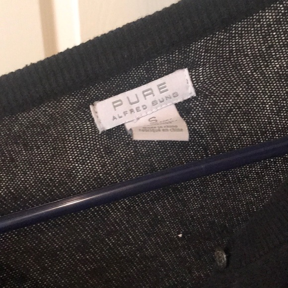 3/$20 

Pure Alfred Sung Black Cardigan - Picture 3 of 5